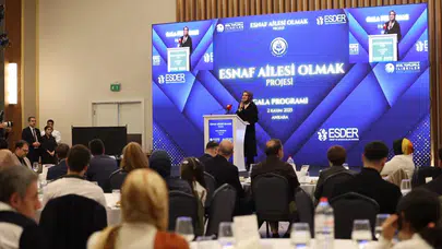 Bakan Göktaş, 'Esnaf Ailesi Olmak' projesinin galasına katıldı!