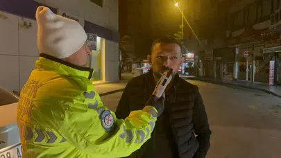 Kayseri’de polis dur ihtarına uymayan alkollü sürücü kovalamaca sonucu yakalandı