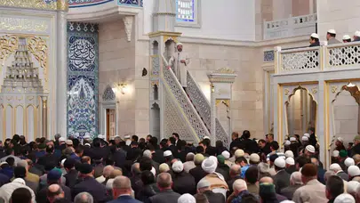 Cuma hutbesi: Şiddetin çaresi merhamet eğitimi