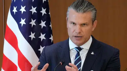 ABD, Pasifik’te uyuşturucu taşıyan tekneyi vurdu: 2 kişi öldü!