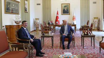 Cevdet Yılmaz: Numan Kurtulmuş'a yönelik hakaret niteliğindeki ifadeleri kınıyorum