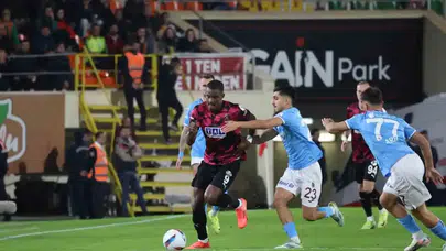 Trabzonspor sahasında Alanyaspor’la karşılaşıyor