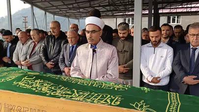 Fatsa’daki göçükte hayatını kaybeden iş makinesi operatörü toprağa verildi