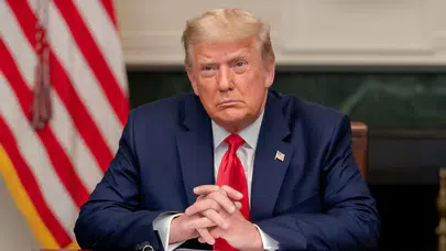 Trump'a soğuk duş: ABD’de başkanlık desteği yüzde 37’ye geriledi