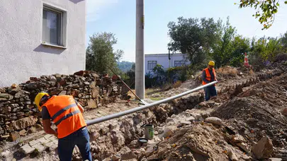 Milas Söğütcük’te 40 yıllık içme suyu hattı yenileniyor