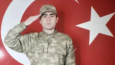 Uçak kazasında şehit olan Emre Altıok kimdir, kaç yaşında ve nereli?