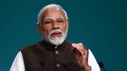 Hindistan'da tapınak faciası: İzdiham çıktı! 12 ölü