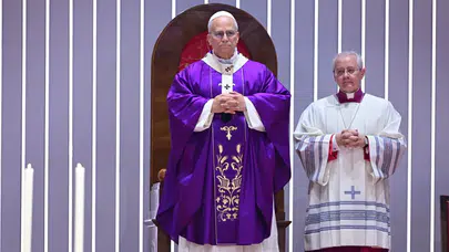 Papa 14. Leo, halka açık ayine katılmak üzere Volkswagen Arena’ya geldi