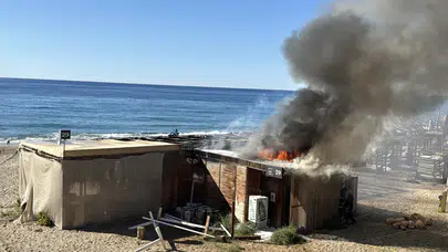 Alanya'da büfe yangını!