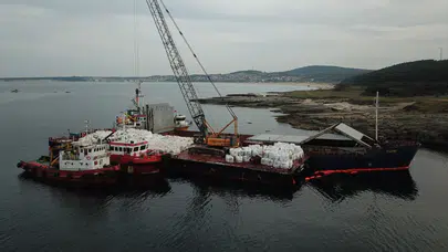 Kocaeli'de karaya oturan RAPID gemisi kurtarıldı