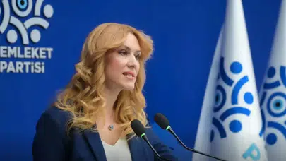 İpek Özkal Sayan kimdir, kaç yaşında, nereli? Eşi Sinan Sayan kimdir?