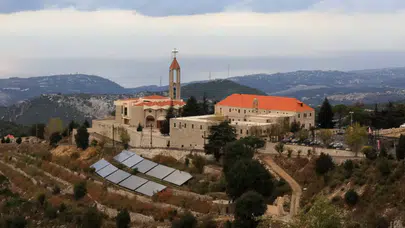 Lübnan'da Hristiyanlar yeni papayı bekliyor
