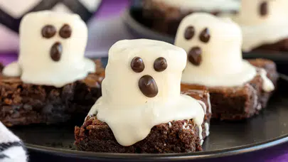 Ghosting tatlısı nedir, nasıl yapılır? Ankara Üniversitesi yemek listesinde gündem oldu