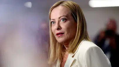 İtalya'da öğrencilerden Meloni hükümetine protesto!