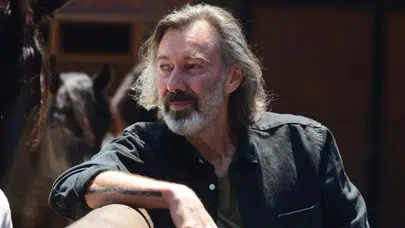 Kızılcık Şerbeti Tuncay kimdir?