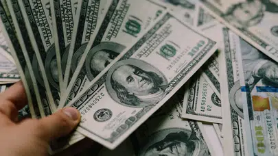 ECB’den dolar likiditesi alarmı