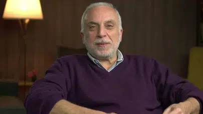 Uluslararası İlişkiler Uzmanı Soli Özel Kimdir, Nereli ve Kaç Yaşında?