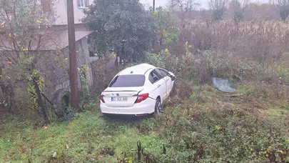 Otomobil bahçeye devrildi: 3 yaralı