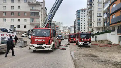 Ankara Mamak’ta apartman yangını: Anne ve oğlu mahsur kaldı!