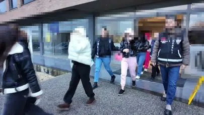 Fuhuş operasyonunda 14 kadın kurtarıldı