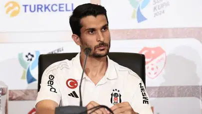 Oğuzhan Özyakup'tan Beşiktaş'a Necip Uysal Tepkisi: Bu Muamele Neden Yapıldı?