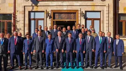 Bakan Tunç Bayburt’ta resmi temaslarda bulundu