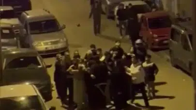 Esenyurt’ta mahalle kavgası: Aileler dahil oldu, ortalık savaş alanına döndü