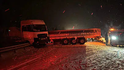 TEM Otoyolu'nda feci kaza: 7 araç birbirine çarptı!