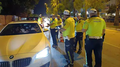 Adana'da trafik denetimleri: 55 sürücüye 83 bin lira ceza!