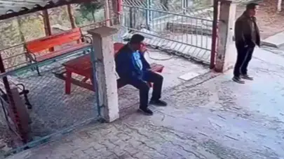 Mersin'de öğrencisi tarafından vurulan Ender Kara kimdir? Yaşıyor mu?