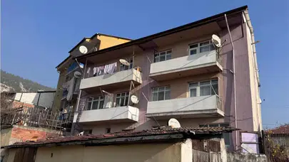 Bir kişi evinin önünde ölü halde bulundu