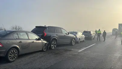 Edirne'de 10 araç birbirine girdi: Zincirleme kazada 7 yaralı!