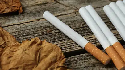 Van'da jandarma ekiplerinden operasyon: 1230 paket kaçak sigara ele geçirildi!