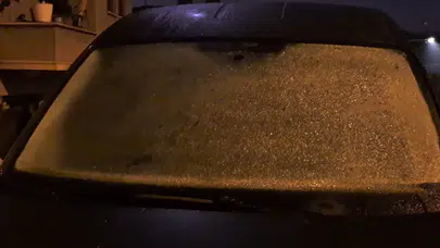 Bartın’da sıcaklık 6 dereceye düştü: Araç camları bir gecede dondu!