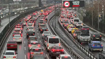 22 Aralık Pazartesi İstanbul, Ankara ve İzmir'de bu sabah yol durumu nasıl?