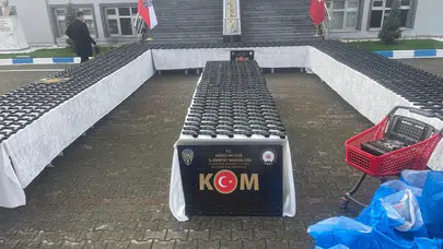 Düzce’de yolcu otobüsünde 46 bin 655 silah parçası ele geçirildi