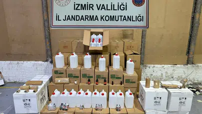 İzmir’de sahte alkol operasyonu: 2 bin 850 litre etil alkol ele geçirildi