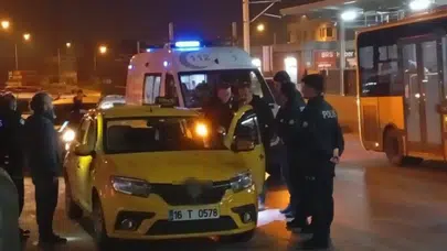 Bursa’da eğlence mekanı önünde silahlı kavga: 1’i ağır 2 yaralı