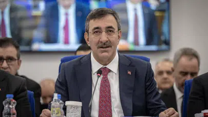"İşsizliğin 2028'de 7,8 seviyesine ulaşmasını öngörüyoruz"