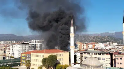 Nazilli’de eski kütüphane binasında yangın