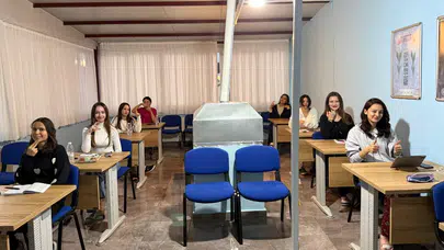 Aydın’da öğrenciler yurtta açılan kurslarla gelişiyor