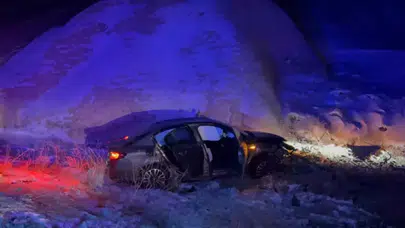 Nevşehir'de gizli buzlanma kazası: Otomobil tarlaya uçtu, 4 yaralı