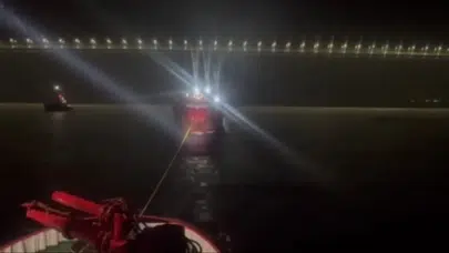 Çanakkale Boğazı'nda kargo gemisi mahsur kaldı!