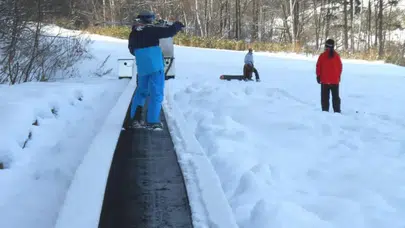 Japonya'da kayak merkezinde kaza: Yürüyen banta sıkışan 5 yaşındaki çocuk öldü