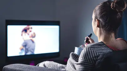 10 Aralık TV yayın akışı: Bu akşam hangi dizi ve filmler var?