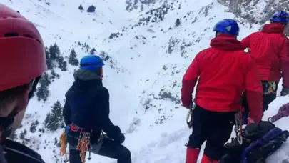 Yunanistan’da çığ dehşeti! 4 dağcı hayatını kaybetti