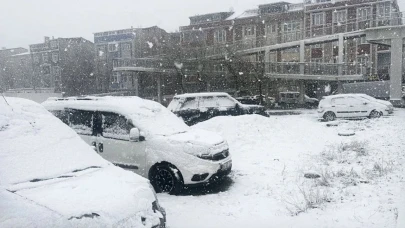 AKOM, İstanbul’da etkili olan kar yağışına ilişkin verileri paylaştı