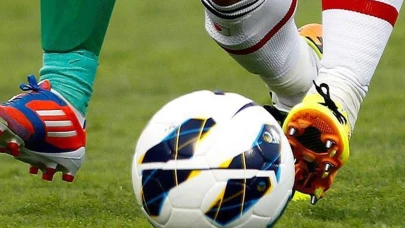 Futbolseverler bugün ekran başına! 25 Şubat 2025'te hangi büyük maçlar oynanacak?
