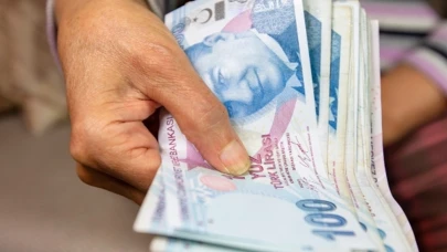 2025 Bayram ikramiyesi ne kadar olacak? Emekliler için merakla beklenen zamlı miktar!