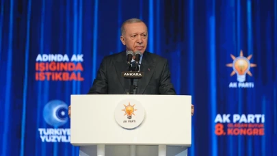 Recep Tayyip Erdoğan yeniden AK Parti Genel Başkanı seçildi